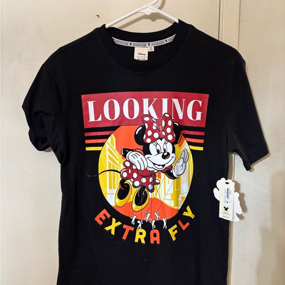 Disney/ Macy’s NWT tag collaboration Minnie Mouse T-shirt